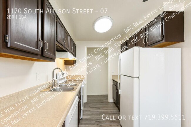 Building Photo - 1170 S Allison St