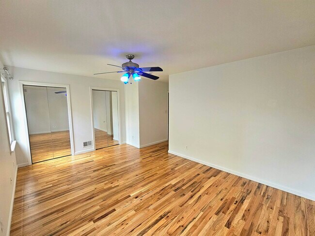 Building Photo - 113 Palisade Ave