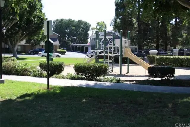 Building Photo - 8 Raleigh