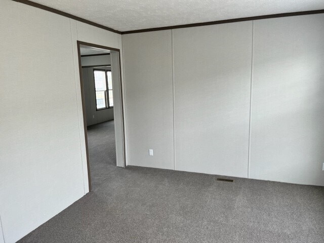 Building Photo - 46000 Geddes Rd