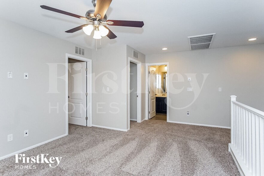 Building Photo - 11277 Tuckermuck Bay Ct