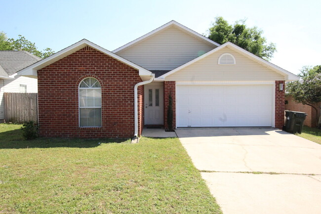 Primary Photo - Updated 3-Bed, 2-Bath Home in Charter Oaks...