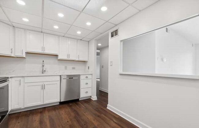 Building Photo - 13200 W Heiden Cir