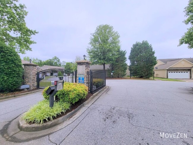 Building Photo - 307 Easterlin Way