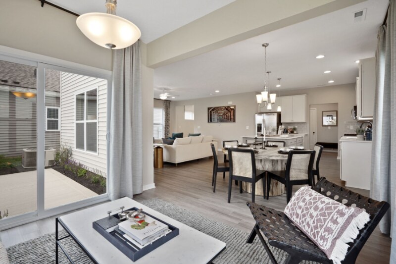 Building Photo - 7023 Unitas Lp