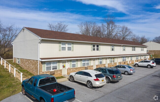 Building Photo - Dovertowne - Heritagetowne
