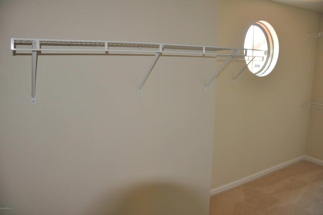 Building Photo - 13528 Montecito Pl