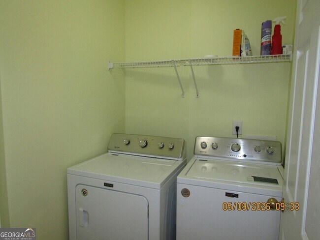 Building Photo - 2811 Weatherstone Cir SE