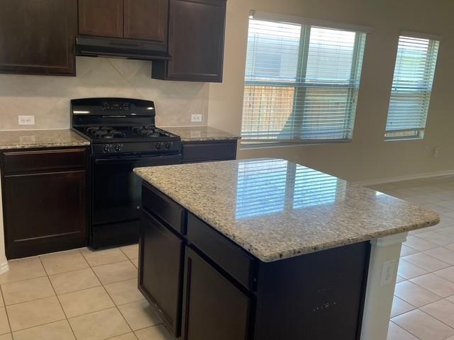 Building Photo - 10125 Gertrudis Lp