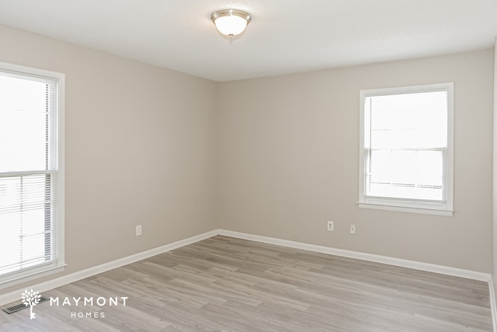 Building Photo - 438 Pine Grove Rd