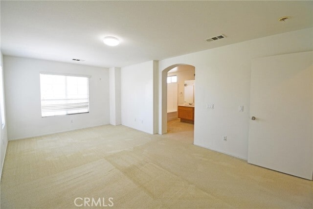 Building Photo - 274 Settlers Rd