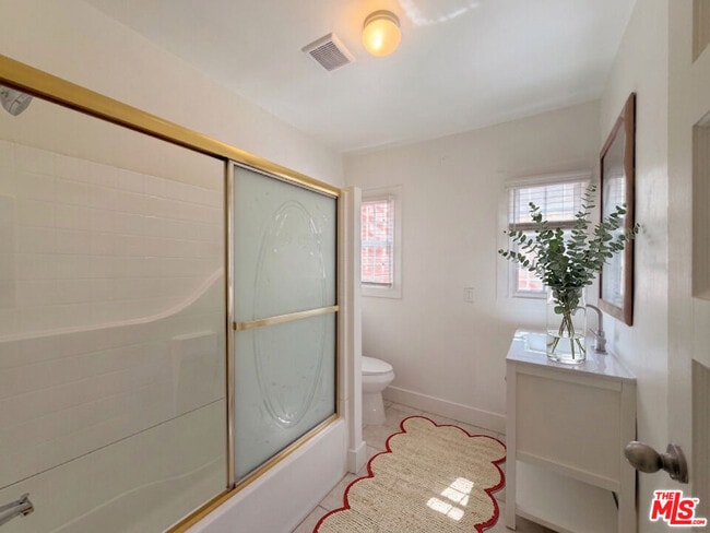 Building Photo - 173 Mariposa Ave