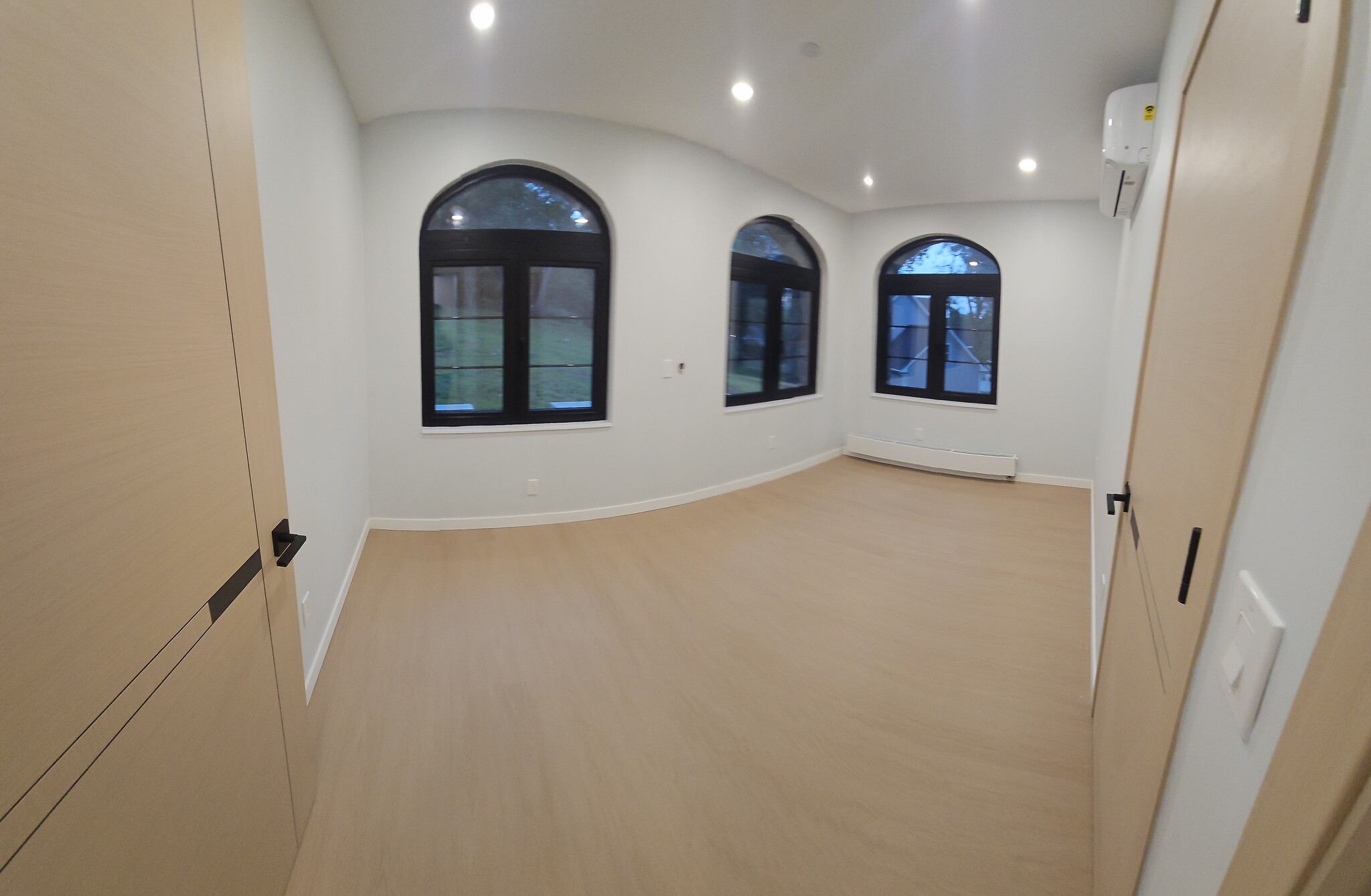 Building Photo - 25 Browning Ln