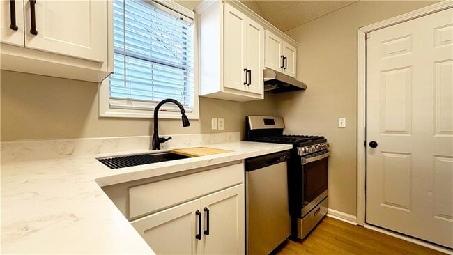 Building Photo - 2644 St Charles Ln NW