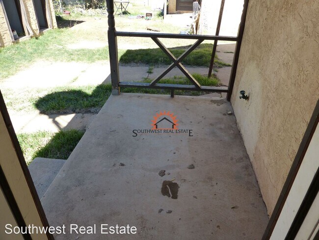 Building Photo - 2 br, 1 bath House - 602 Sheldon