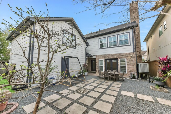 Building Photo - 4408 Mildred St