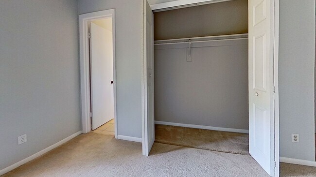 Building Photo - Desirable home in St. Johns County