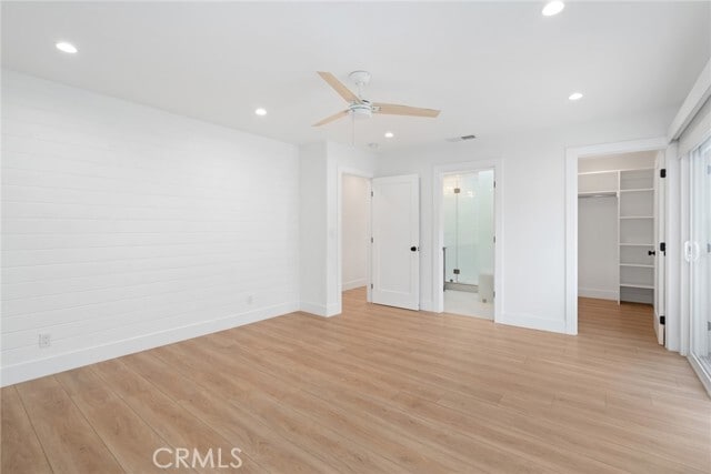 Building Photo - 946 Avenida Presidio