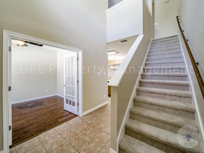 Building Photo - 4016 Summerhill Ln
