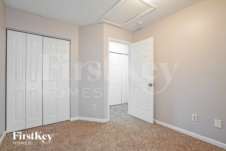 Building Photo - 3705 Birmi Dr