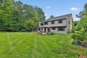Building Photo - 6 Mill Race Pl