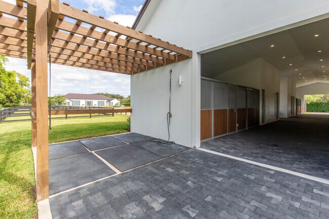 Building Photo - 2889 Appaloosa Trail