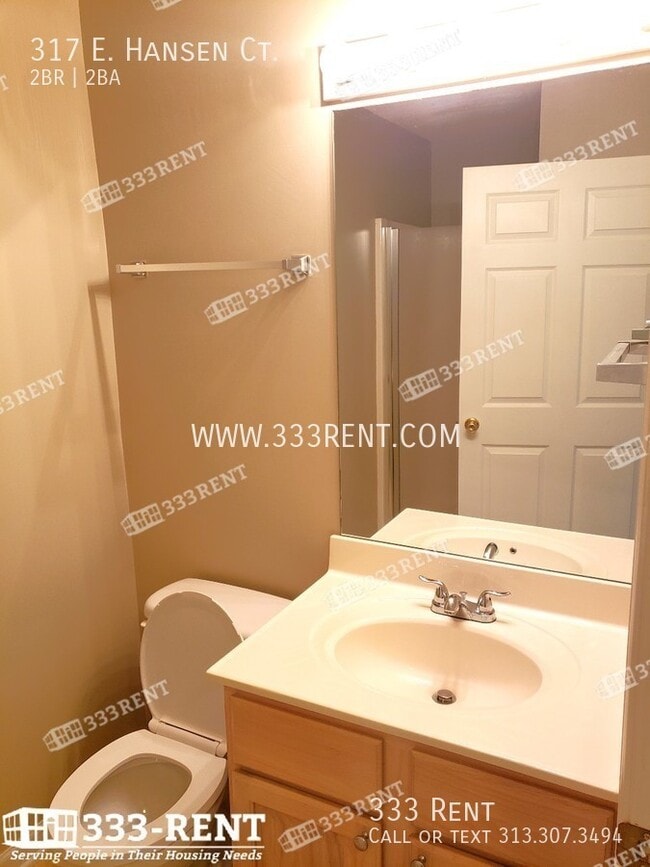Building Photo - 317 E Hansen Ct