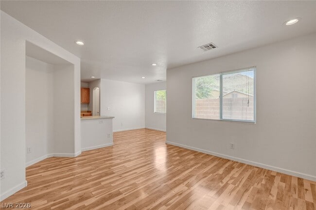 Building Photo - 7443 Ademar St