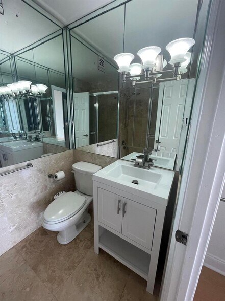 Building Photo - 2451 Brickell Ave