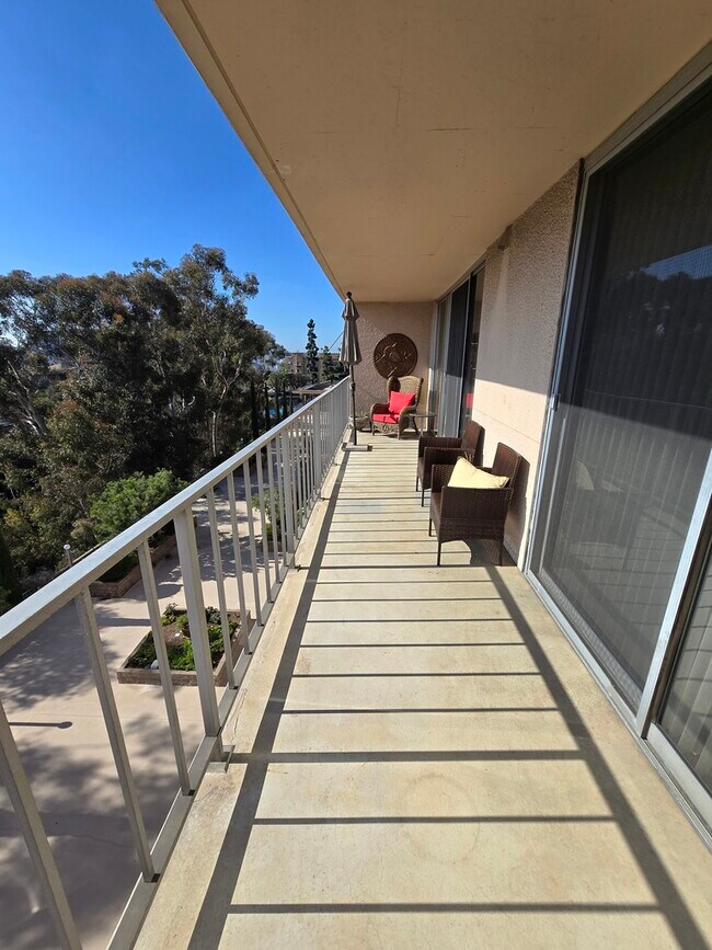 Building Photo - 3635 7th Ave