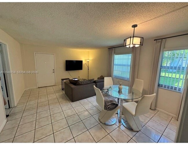 Building Photo - 6901 SW 129th Ave