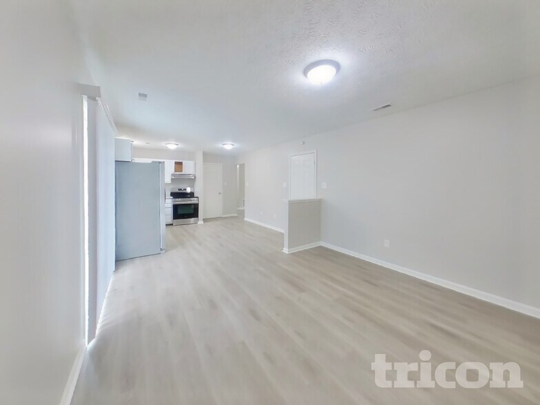 Building Photo - 3812 Cologne Ct