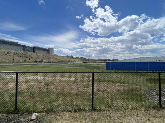 Building Photo - 621 Koins Way