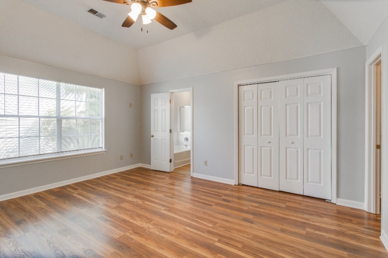 Building Photo - 201 Majestic Dr