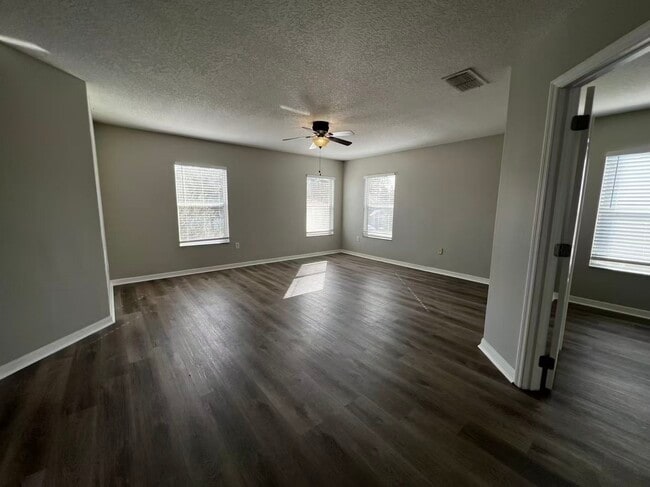 Building Photo - 1232 Alapaha Ln