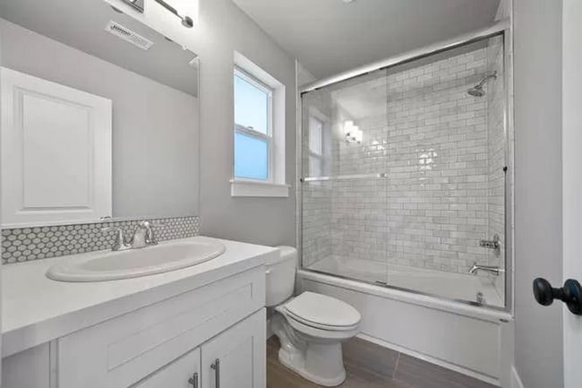 Building Photo - 6636 SE 57th Ave