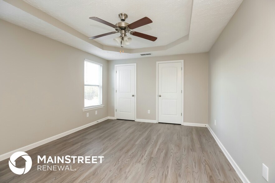 Building Photo - 1124 Shallowbrook Trail S