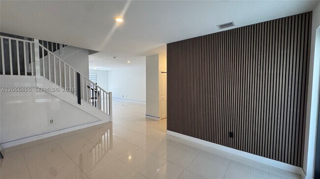 Building Photo - 13642 SW 157th Pl