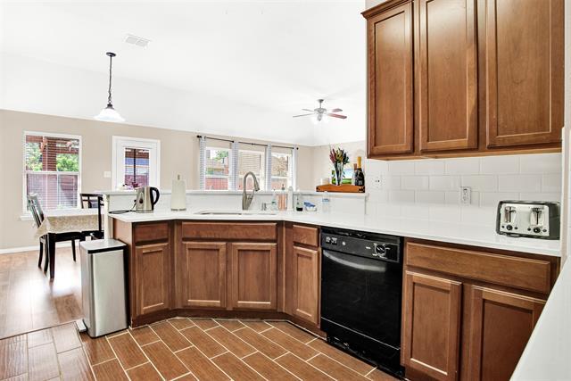 Building Photo - 2744 Cascade Cove Dr