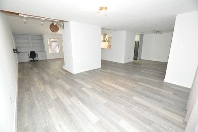 Building Photo - 3714 Glenwood Springs Dr