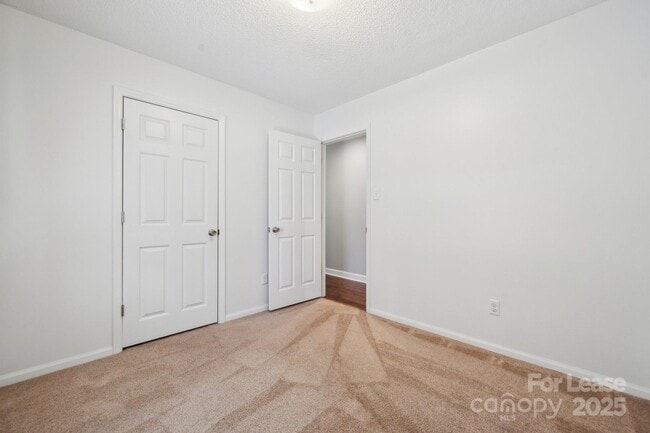 Building Photo - 259 Unionville - Indian Trail Rd W