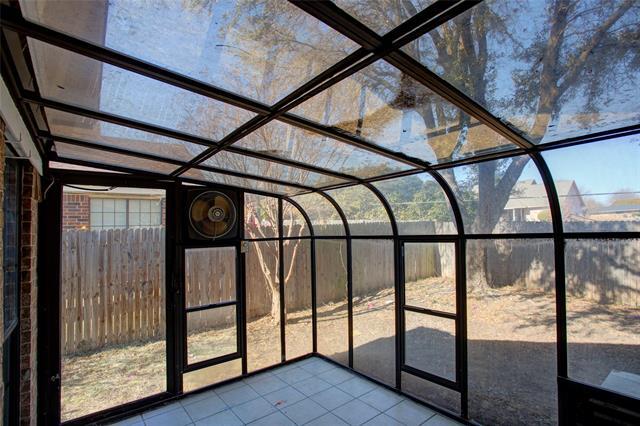 Building Photo - 10702 Tall Oak Dr