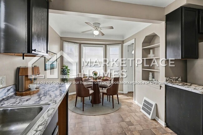 Building Photo - 14653 Ego Ave