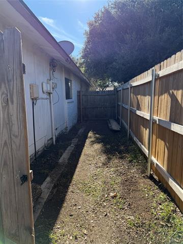 Building Photo - 1515 Cherokee Trail