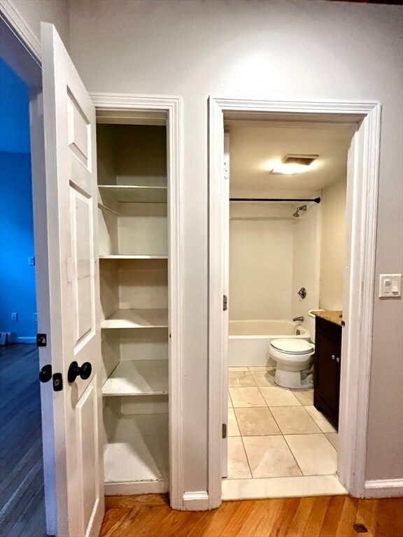 Building Photo - 390 Riverway