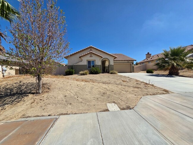 Primary Photo - New Listing!