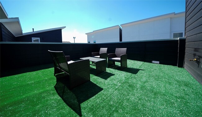 Building Photo - 4607 Edmund St