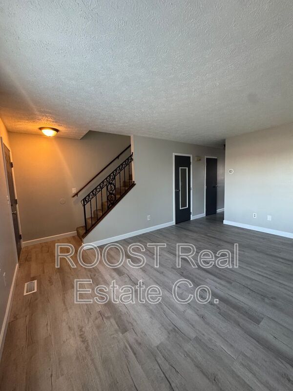 Building Photo - 6972-6996 Joesph Steet