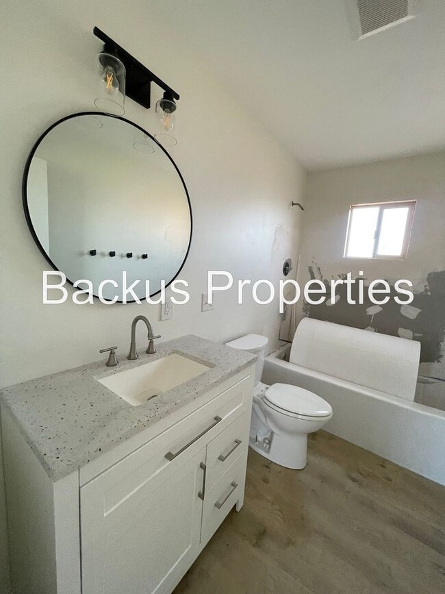 Building Photo - 333 Espinosa Rd