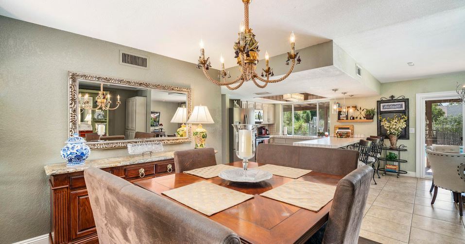 Building Photo - 101 W Tierra Buena Ln